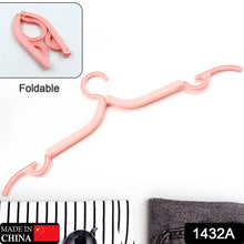 Foldable clothes hangers for trousers, shirts, and other items, suitable for home and travel.